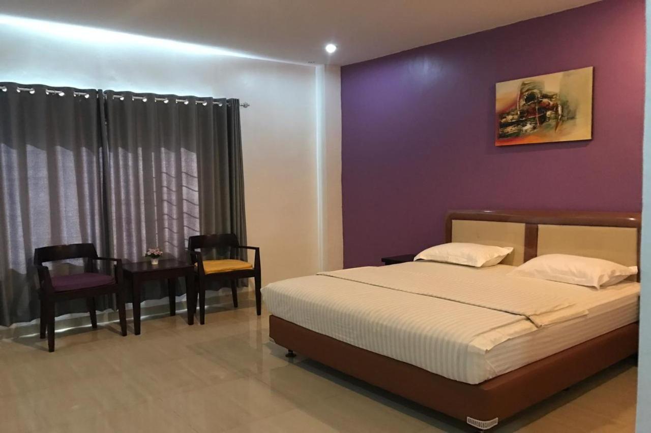 Liras Hotel Syariah Pulupanda Luaran gambar