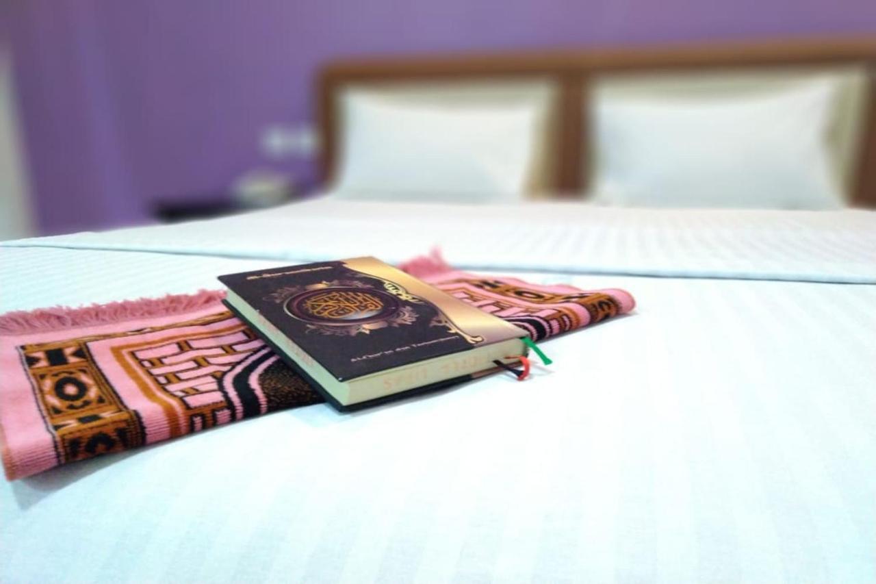 Liras Hotel Syariah Pulupanda Luaran gambar