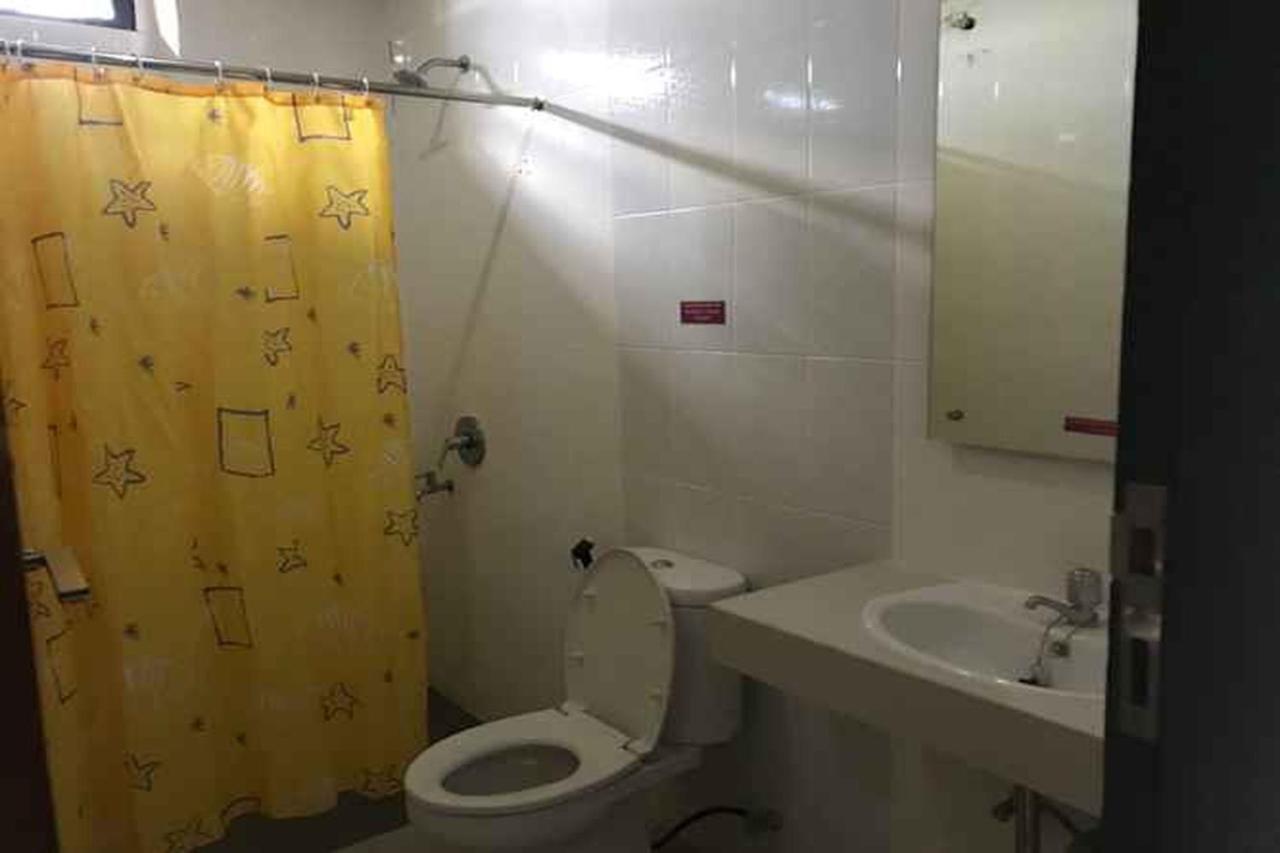 Liras Hotel Syariah Pulupanda Luaran gambar